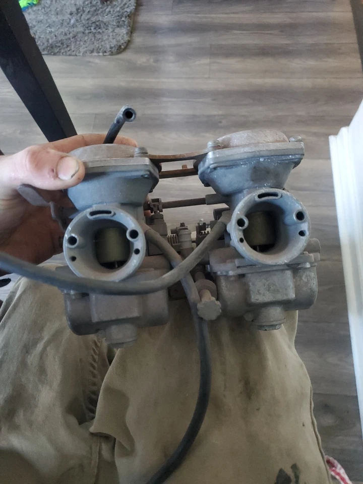 1980 1981 1982 SUZUKI GS450 Carburetor ASSY Carbs MIKUNI GS450L GS450ET GS 450 - Image 3 of 4