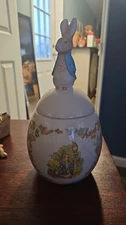 Vtg. 1996 Beatrix Potter Teleflora Peter Rabbit, Egg Shape Canister Baby Jar EUC