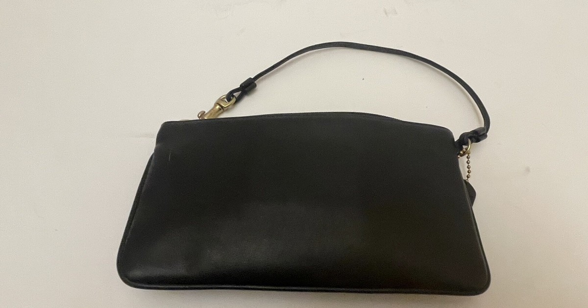 COACH Vintage Black Front Flap Turn Lock pocket Clutch