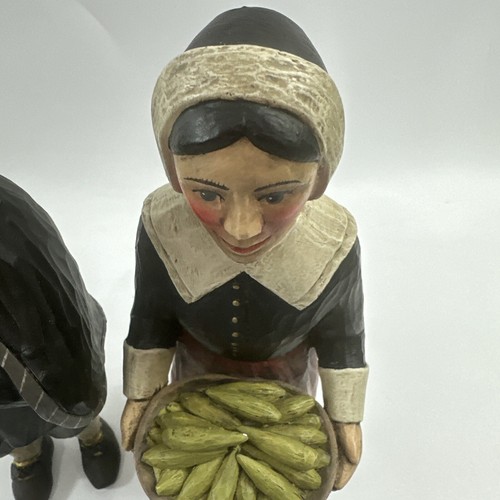 Pilgrims Set Man & Woman Thanksgiving Harvest Leo R Smith Signedw/boxes - Picture 10 of 19