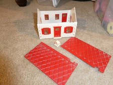 Vintage 1950s O Scale Plasticville Cape Cod House Building Red White