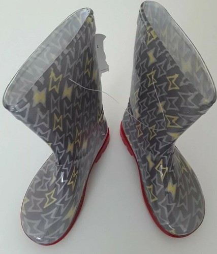 BNWT UK 6(Infant)Pokemon Pikachu Light Up Wellington Boots - Picture 6 of 8