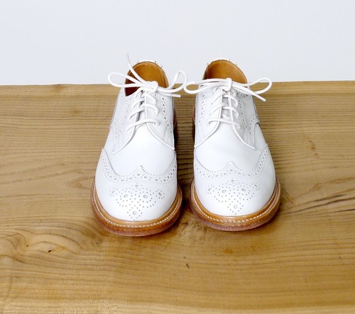 Ladies White Aniline Derby Brogue Shoe 
