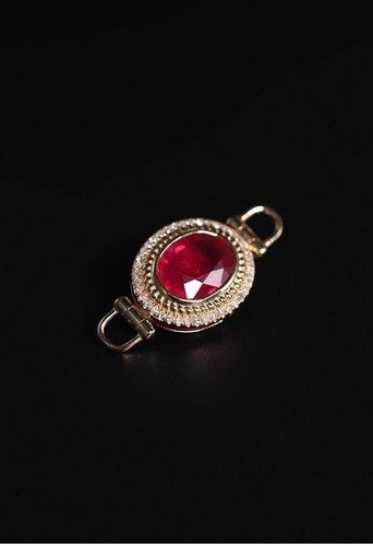 Pigeon Blood Ruby and Diamond Pendant | 18K Gold Oval Gemstone Pendant