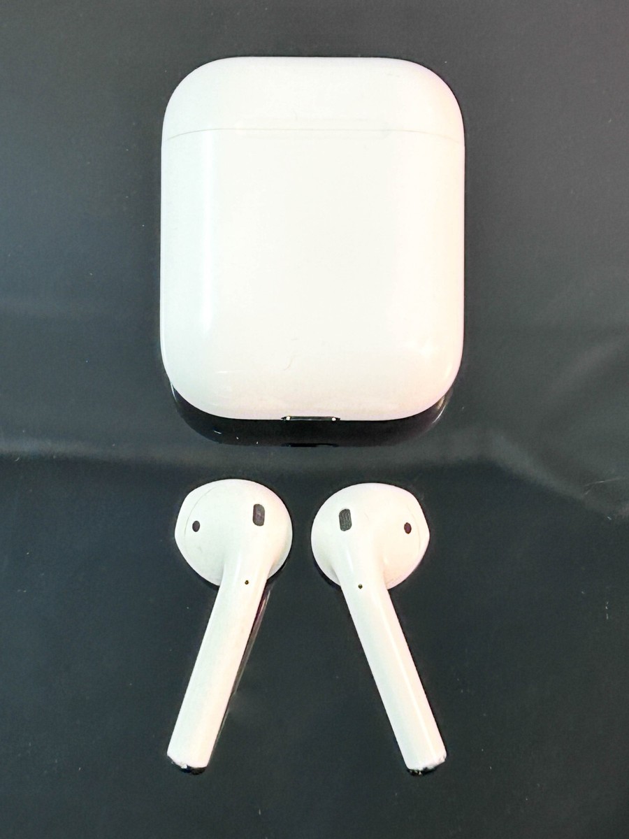 Apple AirPods 2nd Gen Earbuds with Charging Case 100% Tested