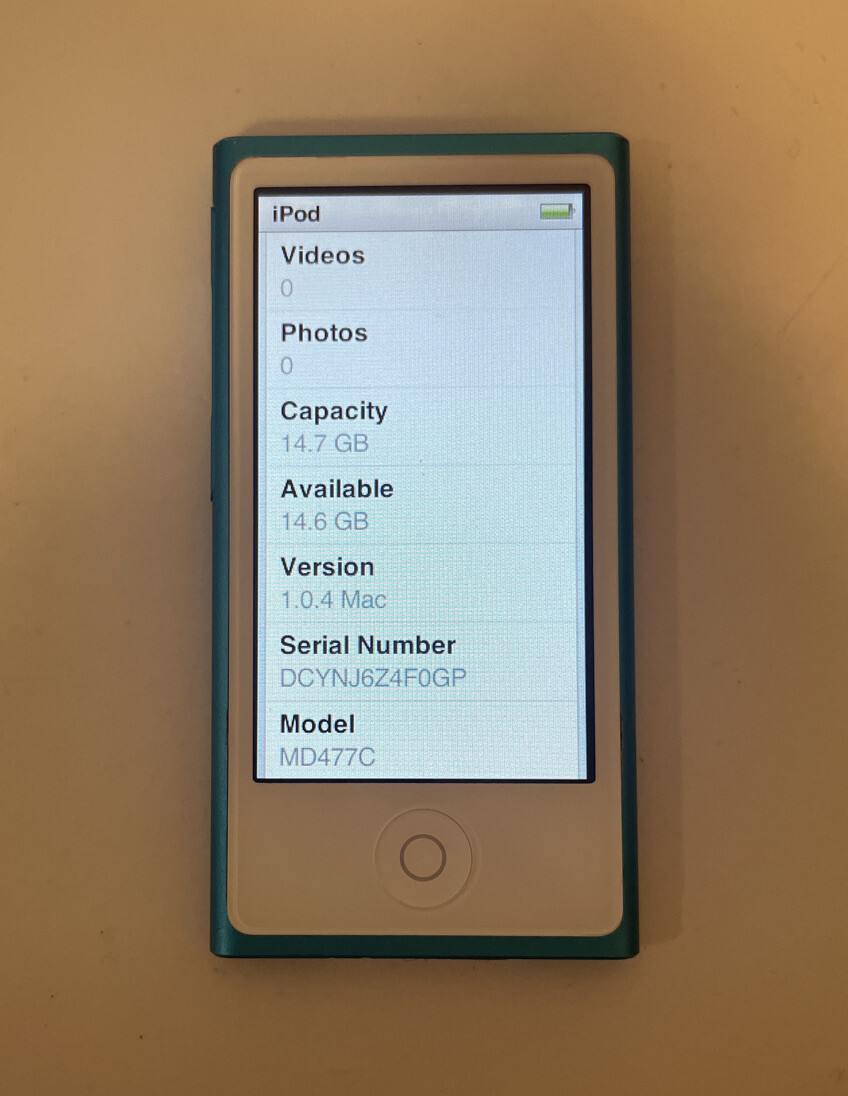 Apple iPod nano 7th Generation Blue (16 GB) Good Condition