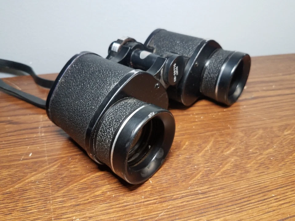 VTG Sears Amber Coated Binoculars #6212 Extra Wide Angle 1000 Yards With Case - Image 2 of 4
