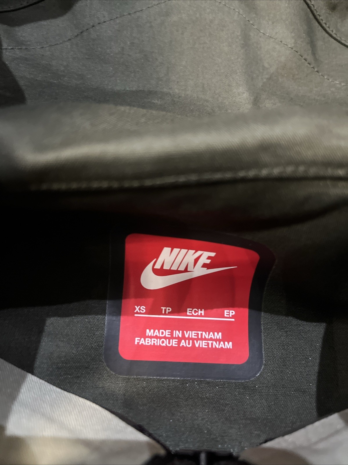 Nike Tech Storm-Fit Rain Utility Jacket Army Oversized - RRP: £320 - XS image 10
