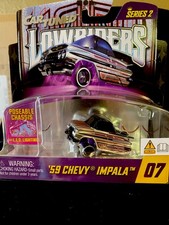 Car Tuned Lowrider Series 2 7  59 Chevy Impala Show Glow
