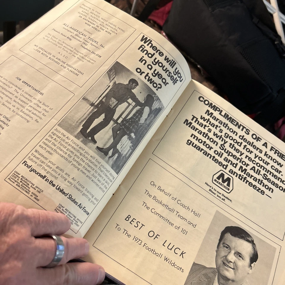 Boleto completo de baloncesto Kentucky Wildcats 1971 Reino Unido Memorial Coliseum vs Alabama Foto 4 de 4