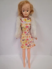 Vintage Barbie Size MARY MAKEUP Doll  11.5 Inch Tall Clothing.