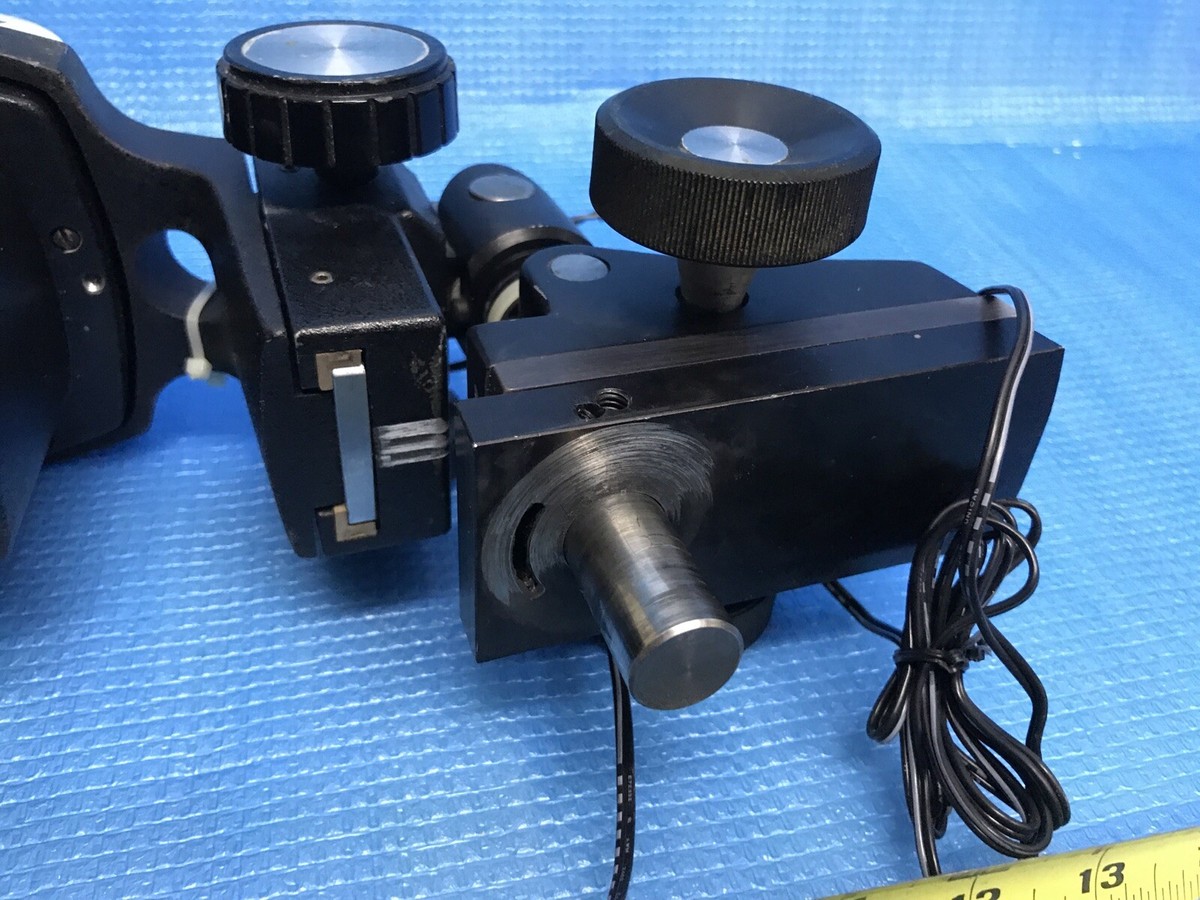 Bausch&Lomb Microscope W/ StereoZoom 4 Zoom 200M 0.7x - 3x Bausch&Lomb Microscope W/ StereoZoom 4 Zoom 200M 0.7x - 3x
