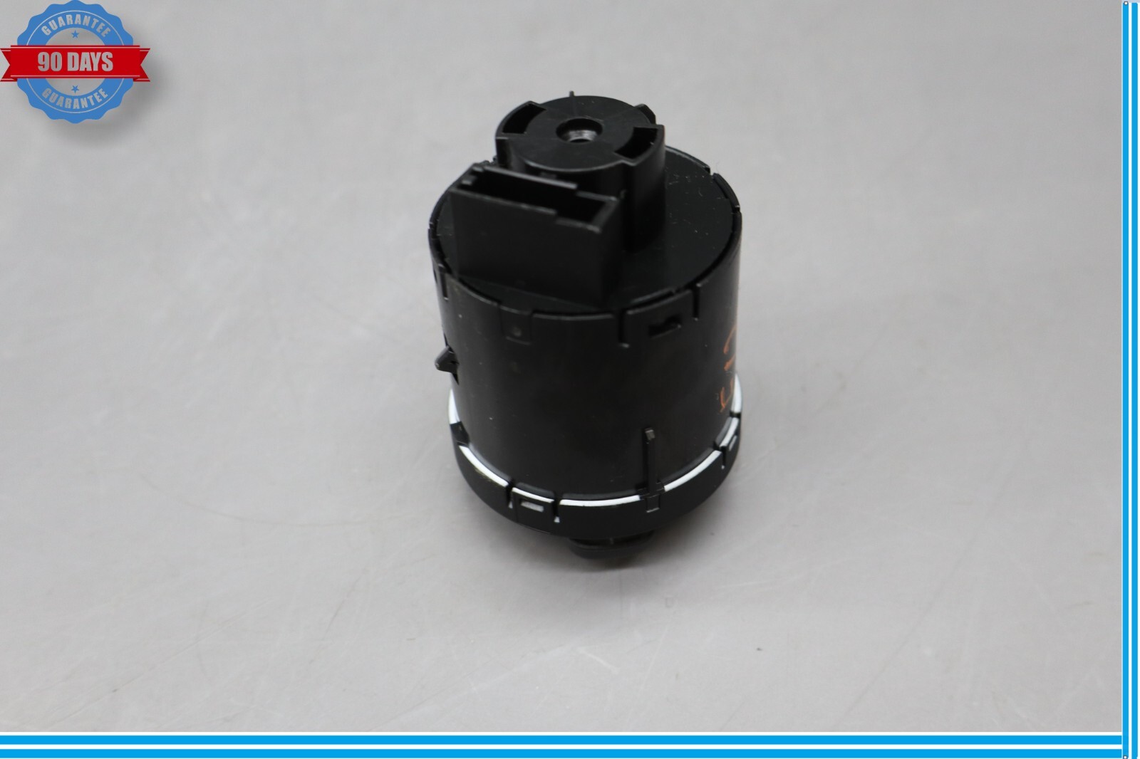 Maserati Ghibli 2014-2022 Headlight switch P/N 670019822