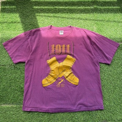 Vintage Omega Psi Phi ''Gold Boots'' T-Shirt Men s 2XL 90s Y2K