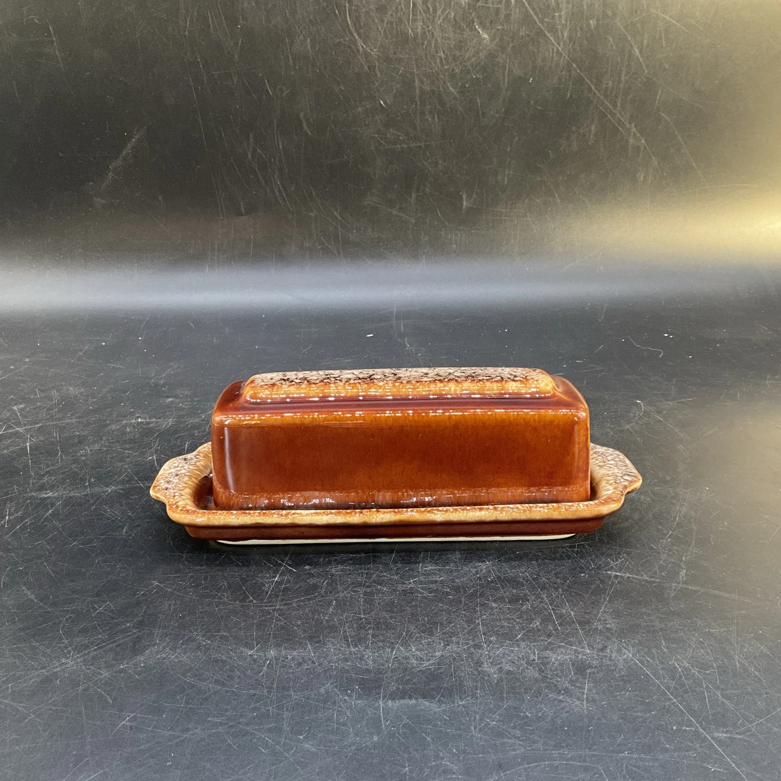 Vtg Hull Pottery Brown Drip Glaze Butter Dish 7 3/4” L, 2 1/2” T
Opens in a new window or tab