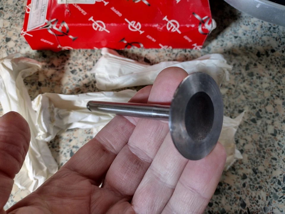 ENGINE INLET VALVE SET - FITS: ALFA ROMEO GIULIA & SPRINT / SPIDER / ALFETTA — 第 4/4 张图片