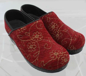 dansko floral felt clogs
