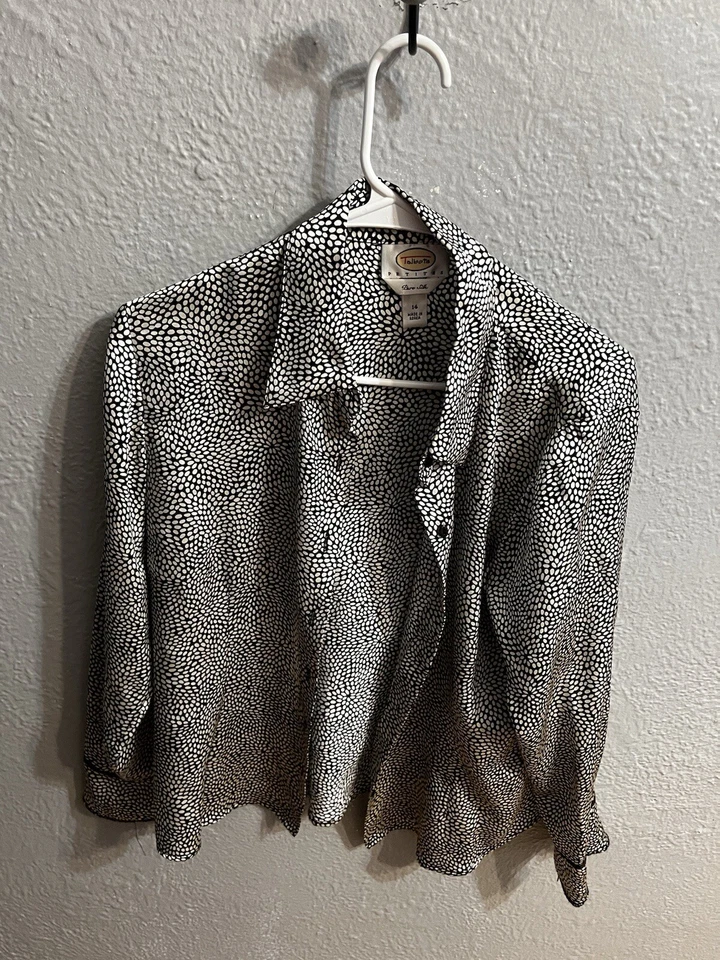 Blusa vintage Talbots para mujer manga 3/4 abotonada negra gris talla 14P seda Foto 3 de 4
