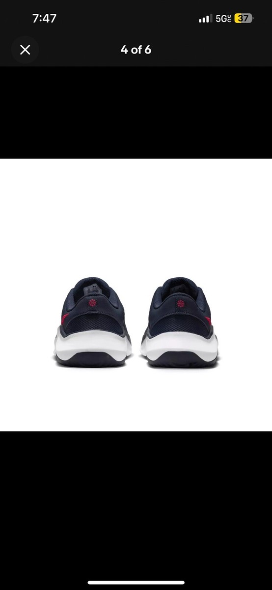 Size 7.5 Nike Men display picture 2