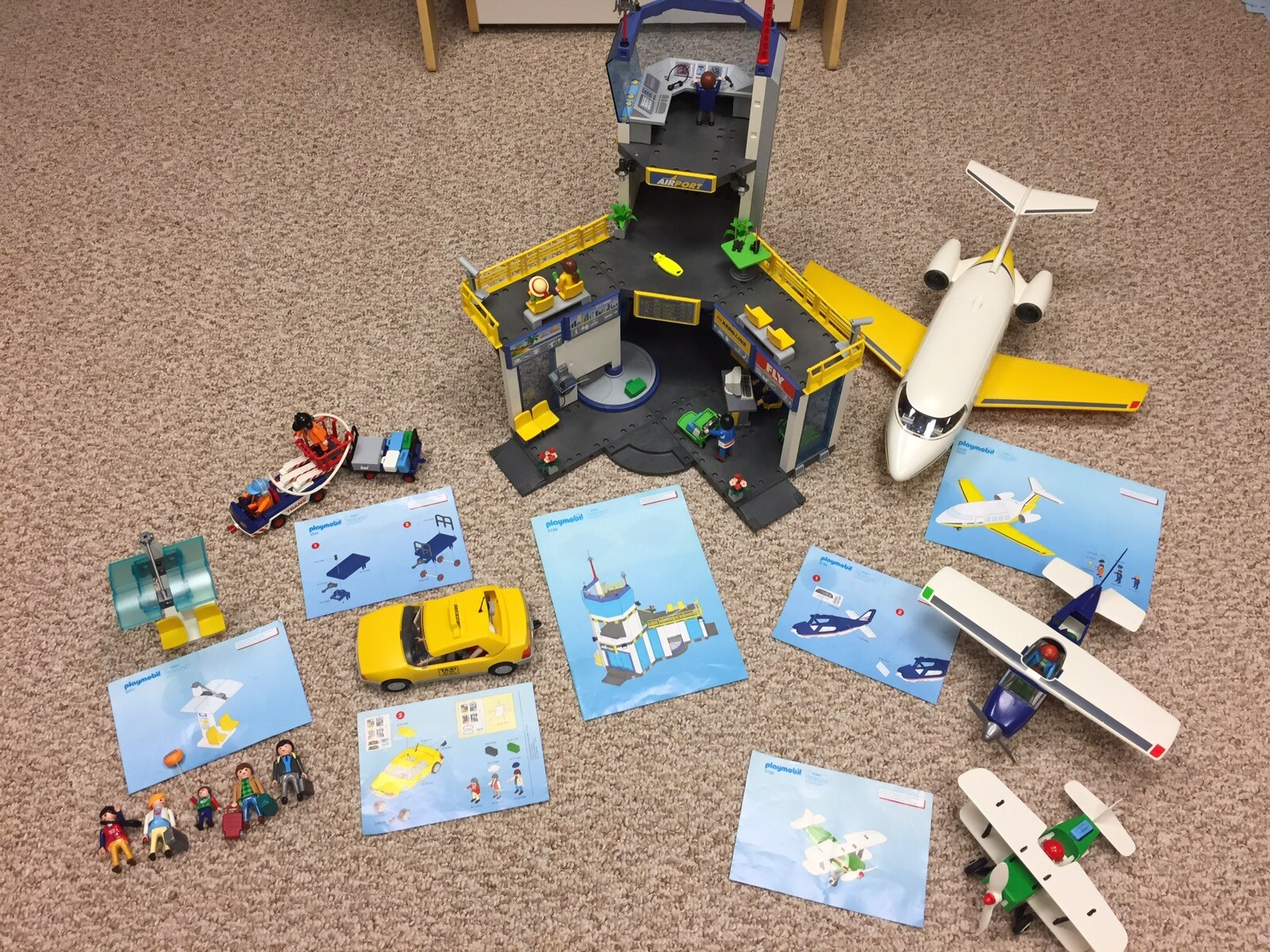 playmobil airport terminal