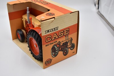 Vintage ERTL Case 600 Tractor, Orange | 1/16 Scale | 1986 | #289
