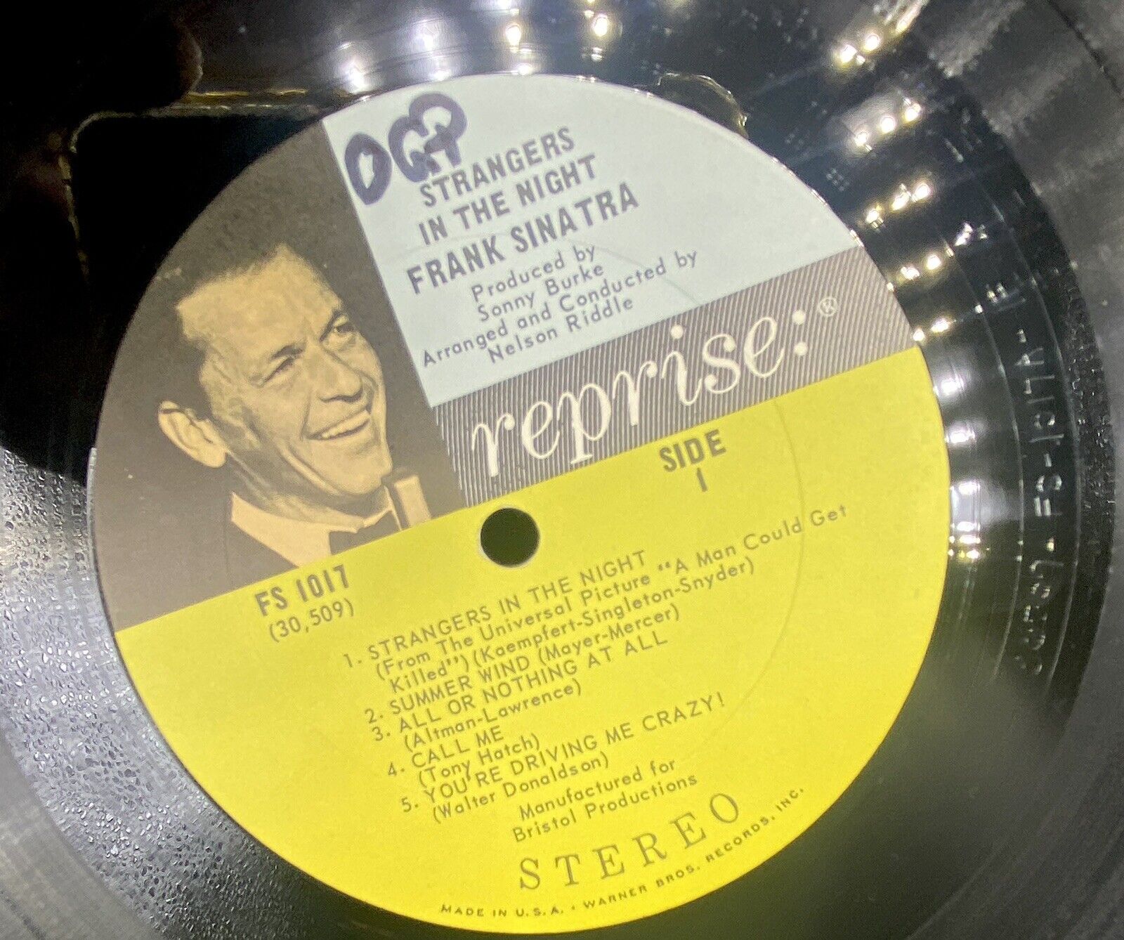 Frank Sinatra STRANGERS IN THE NIGHT (1966) Reprise FS-1017 Stereo Vinyl  Record