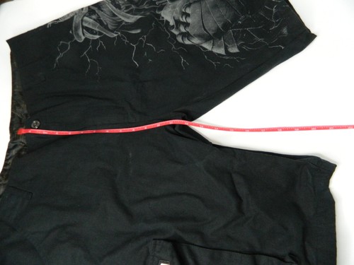 Iron Maiden Shorts Mens Large Black Graphic Heavy Metal Band Eddie Embroidered - Picture 4 of 12