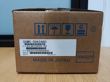 YASKAWA SGMG-09A2ABC NEW IN BOX SGMG09A2ABC Servo Motor