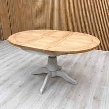 Furniture Village ‘Joseph’ Extending Dining Table Oak Round Pedestal 110-145cm