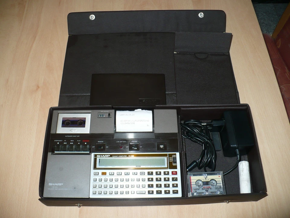 TOP !!! - Sharp Pocket PC 1260 + Drucker + Kassette - CE-125 - funktionsfähig - Bild 2 von 4