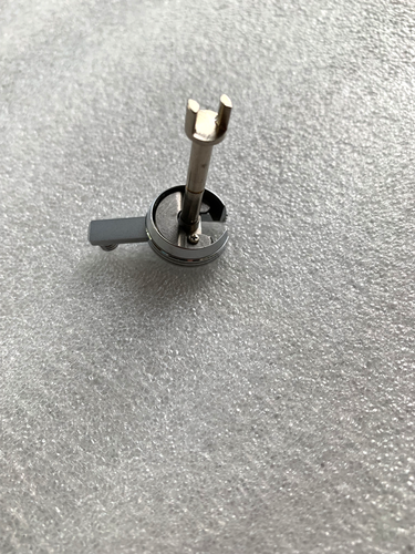 Minolta Rewind Knob for SRT 100 101 102 201 202 and Shaft Assembly - Picture 3 of 6