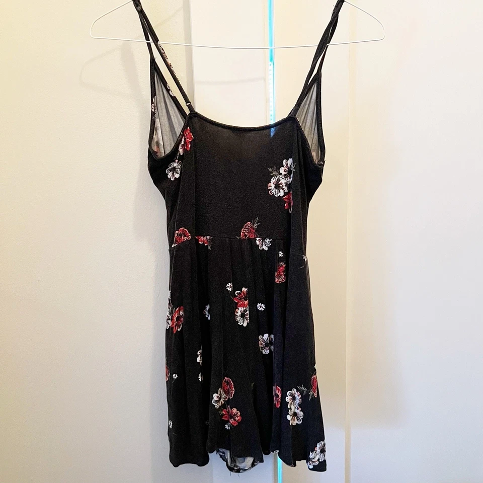 Garage Floral Romper Small Rayon Spandex Sleeveless - Изображение 2 из 4