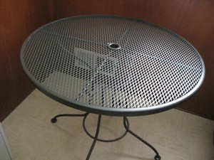 Round Metal Patio Table 35 Inch Pick Up Only NOS