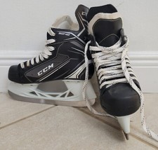 Intermediate CCM tacks 9040 hockey skates size 4