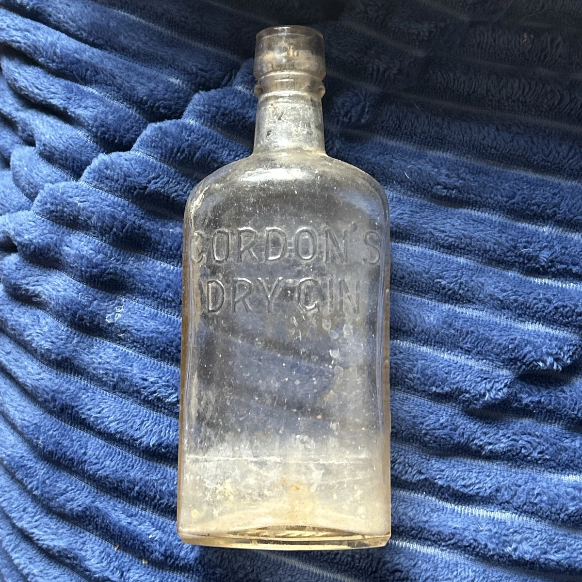 Preços baixos em Gordons Dry Gin | eBay