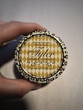 Tyler Candle Company ~ Head Over Heals~ 3.4 oz ~ Bougie Parfumee