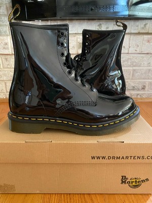 women's patent leather dr martens