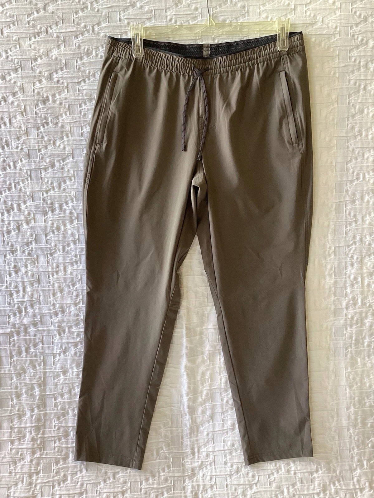 Kuhl Pants Mens Large Gray Activewear Freeflex Drawstring Zip Pockets
Opens in a new window or tab