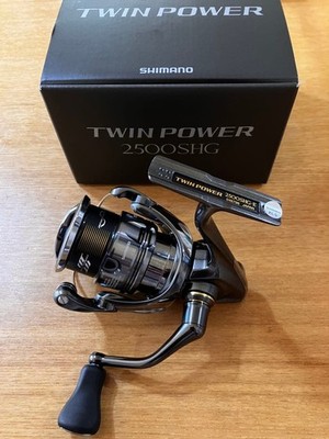 Shimano 24 TWIN POWER 2500SHG Spinning Reel JDM Unused