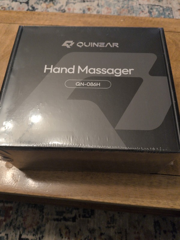 QUINEAR Cordless Hand Massager Heat and Compression New