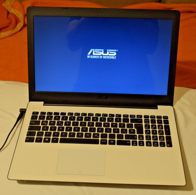 ASUS Laptop 15,6'' | 8GB RAM | 1TB | Windows 10 | Optisch wie neu!
