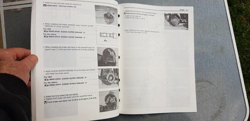 SUZUKI QUAD LT-A50 FACTORY WORKSHOP MANUAL PRINTED MARCH 2001 - Picture 4 of 12