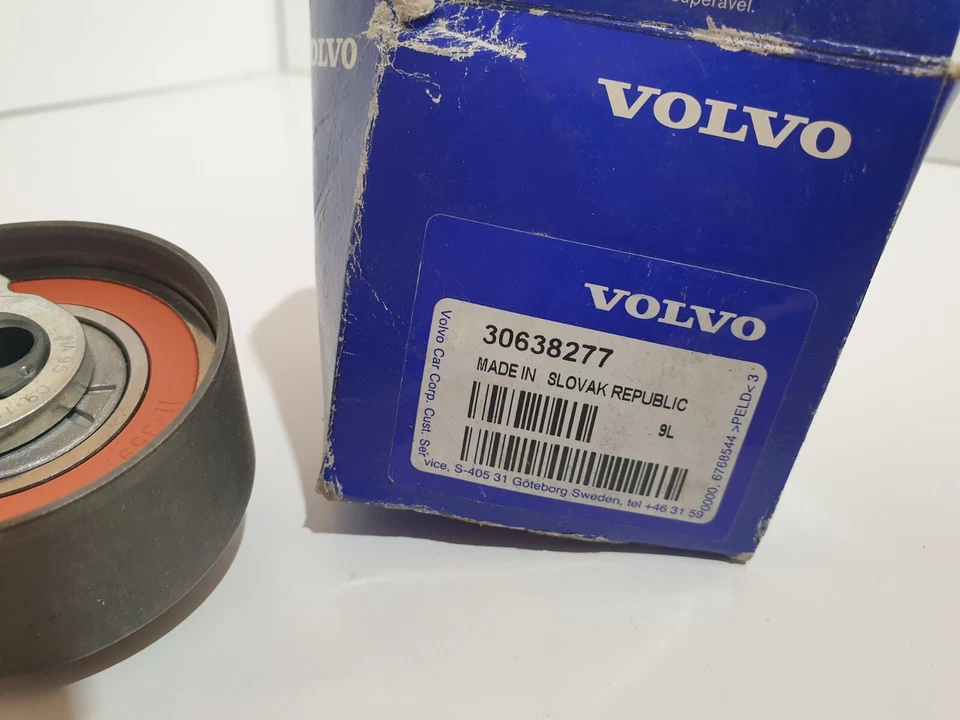 GENUINE VOLVO S40 V40 S70 V70 TENSIONER PULLEY 30638277 - Image 2 of 4