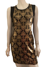 NWT Romeo& Juliett knit dress sizeS golden floral printed great for evening wear