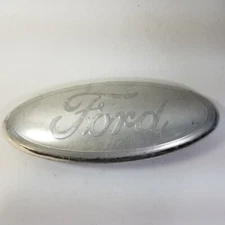 2004 2005 2006 2007-2008 Ford F-150 Front Grille Emblem Ornament 9" Oval