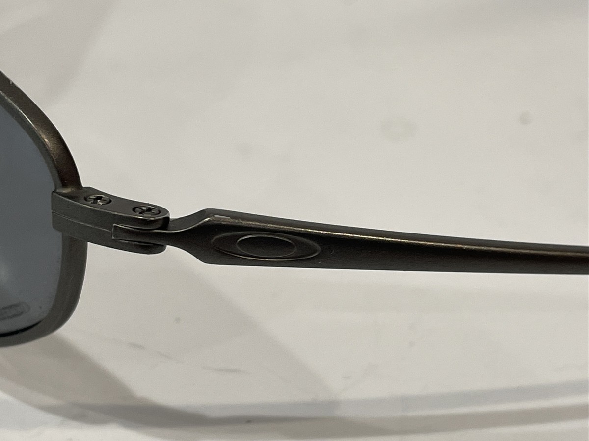 Oakley A Wire Sunglasses Gunmetal Grey | eBay Oakley A Wire Sunglasses Gunmetal Grey | eBay