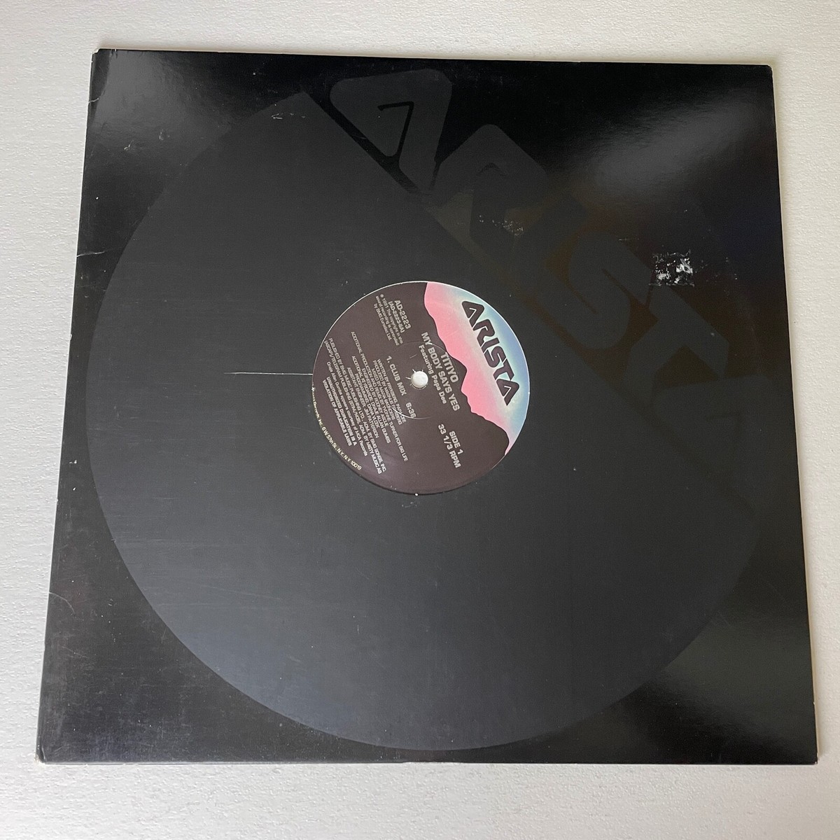 Titiyo Featuring Papa Dee – My Body Says Yes - Promo 12