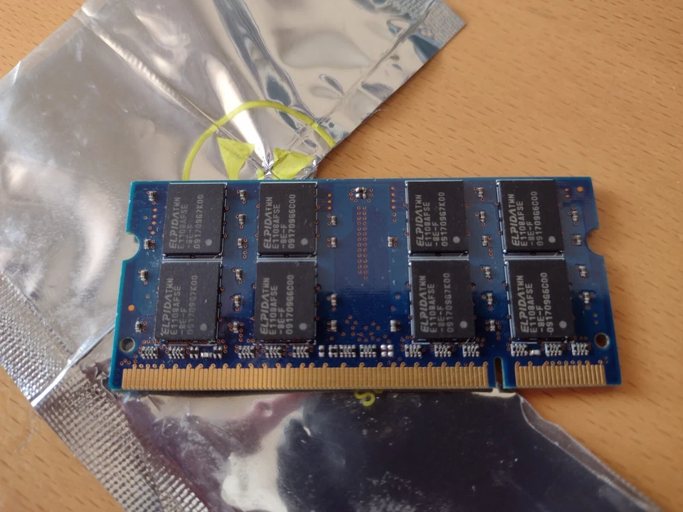 Kahlon Computer Memory 2GB KSON812 New Open Box Sony VAIO compatible - Image 3 of 3