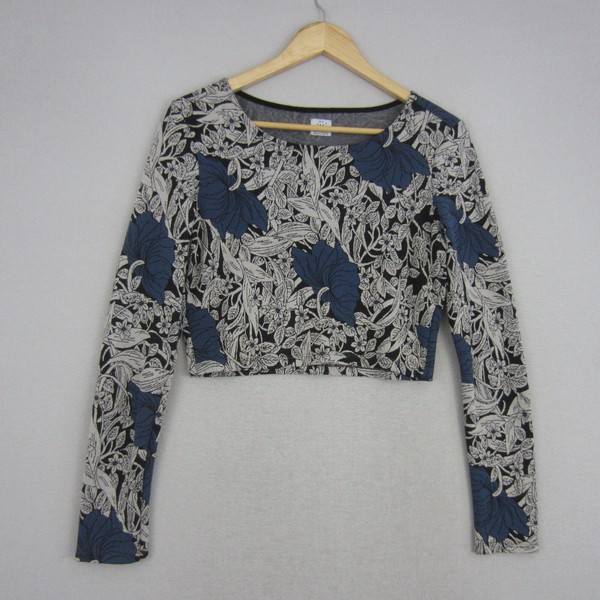 Zara TRF Top Womens Medium 12 Grey Blue Florsl Short Cropped Stretch Pullover