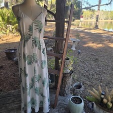Forever 21 Contemporary Pink And Green Tropical Frond Print Maxi Dress Size L